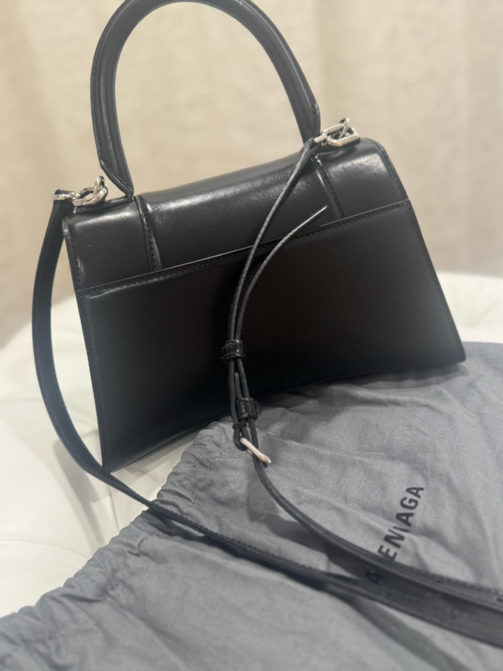 Balenciaga Black Leather Graffiti Hourglass Satchel - Picture 4 of 8